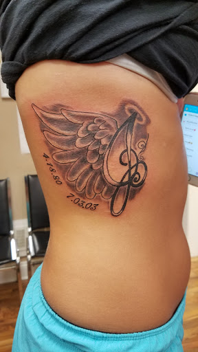 Explore tattoo ideas for music, creative tattoo ideas in Valparaiso, available at Elysium Studios