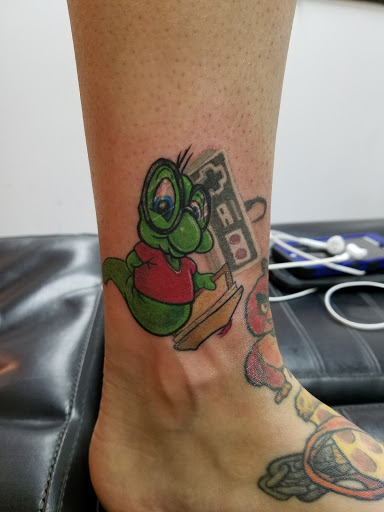 Tattoo Shop «Paragon Tattoos», reviews and photos, 1243 Joe Frank Harris Pkwy SE, Cartersville, GA 30120, USA