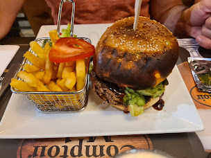 Photo n°33 de Restaurant Le Comptoir du Malt Isneauville à Isneauville ()