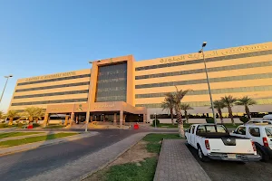 مستشفى المدينة التخصصي image