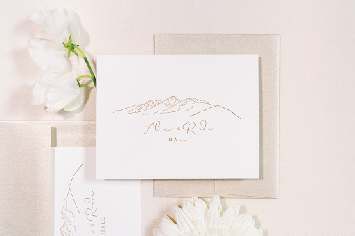 Lucky Onion, 2501 15th St #1b, Denver, CO 80211, USA, 