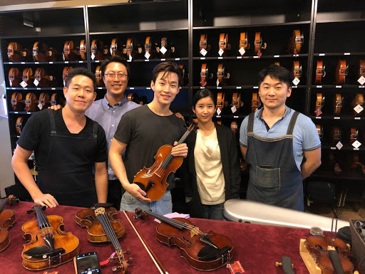 Violin shop El Monte