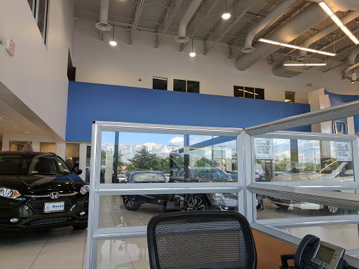 Honda Dealer «Honda Of Chantilly», reviews and photos, 4175 Stonecroft Blvd, Chantilly, VA 20151, USA
