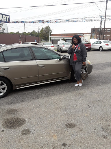 Used Car Dealer «Car-Mart of Hopkinsville», reviews and photos, 2010 S Walnut St, Hopkinsville, KY 42240, USA