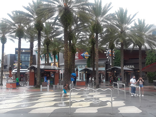 Clothing Store «Fresh Produce Clothing Orlando», reviews and photos, 6000 Universal Blvd #745c, Orlando, FL 32819, USA