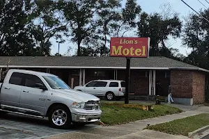 Lion's Motel image