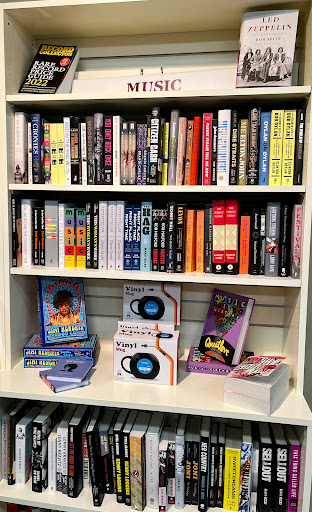 Book Store «Doylestown Bookshop», reviews and photos, 16 S Main St, Doylestown, PA 18901, USA