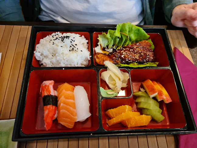Kommentare und Rezensionen über Yume Sushi Bar Fine Dining