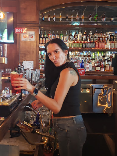 Bar & Grill «Kimmyz Tatum Point», reviews and photos, 4601 E Bell Rd, Phoenix, AZ 85032, USA