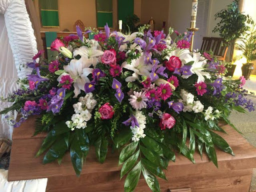 Florist «Blooms», reviews and photos, 125 N Alexander Ave, Port Allen, LA 70767, USA