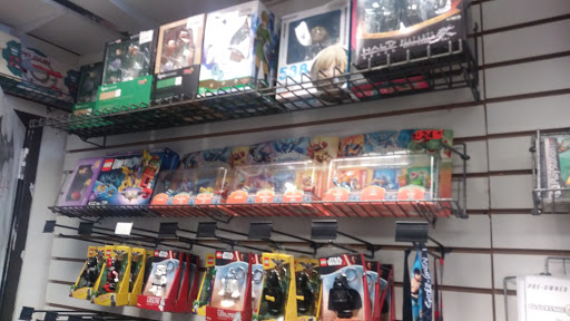 Video Game Store «Gameplay Long Beach», reviews and photos, 5911 E Spring St, Long Beach, CA 90808, USA