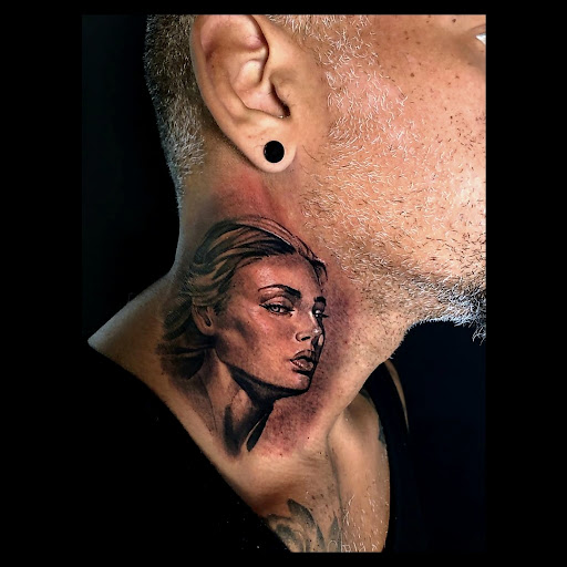 Find small tattoo ideas for best friends for your next unique tattoo in Miami at Miami Tattoo & Co Midtown