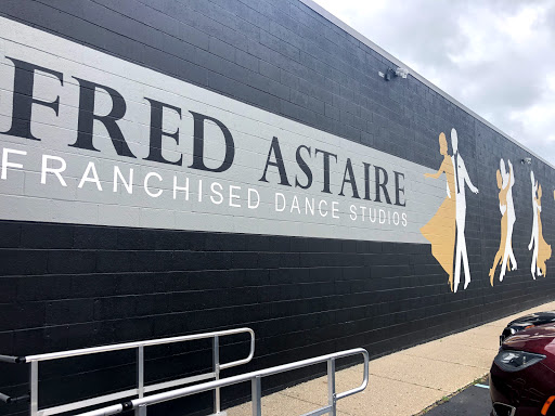 Ballroom Dance Instructor «Fred Astaire Dance Studio Bloomfield Hills», reviews and photos, 2172 Franklin Rd, Bloomfield Hills, MI 48302, USA