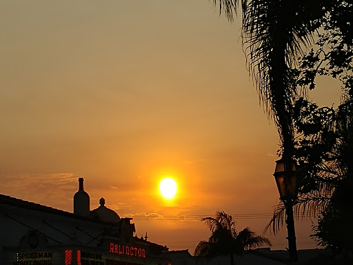 Starbucks image