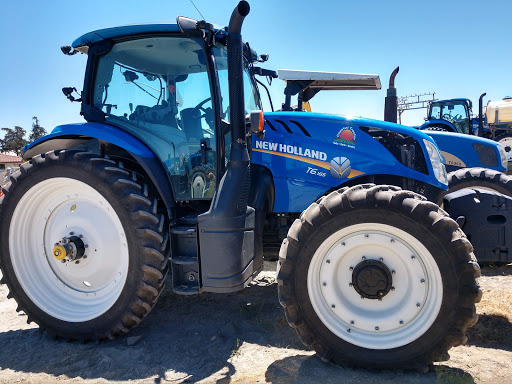 Tractor supply Salinas