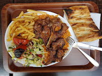 Plats et boissons du Restaurant turc Restauration Délices Spécialités Turques à Paris - n°15
