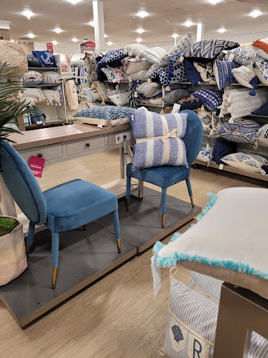 Department Store «HomeGoods», reviews and photos, 43635 W Oaks Dr, Novi, MI 48377, USA