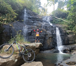 Pandawa Waterfall photo