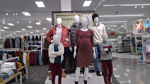 Shopping Mall «SouthBay Pavilion», reviews and photos, 20700 S Avalon Blvd, Carson, CA 90746, USA