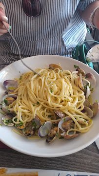 Spaghetti alle vongole du Restaurant italien La Vieille Pelle à Marseille - n°2