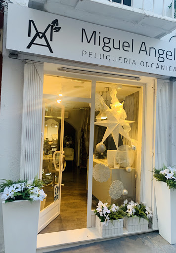 Peluquería Miguel Ángel en Utiel, Valencia