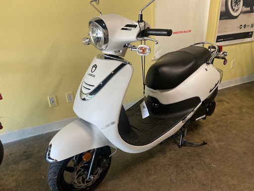 Motor Scooter Dealer «Blitz Moped», reviews and photos, 2924 Main St #102, Dallas, TX 75226, USA