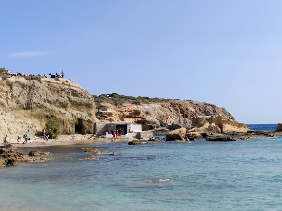 Fyriplaka beach