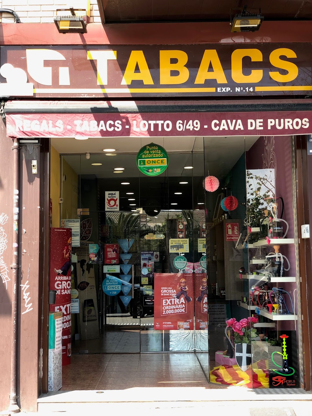 estanco-puerta-blanca-en-la-ciudad-m-laga-asesores-2021