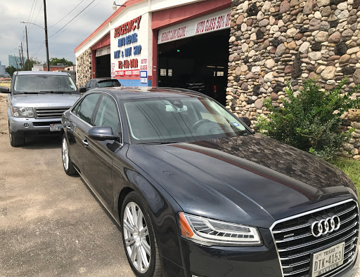 Auto Repair Shop «Regency Auto Repair & Body Shp», reviews and photos, 6935 Almeda Rd, Houston, TX 77021, USA