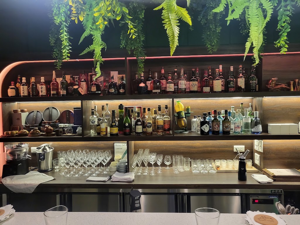 台北市信義區 Fuzzy April Bar & Bistro 四月餐酒館 國父紀念館 - 台灣餐廳推薦 手搖推薦 甜點推薦 買一送一 優惠訊息