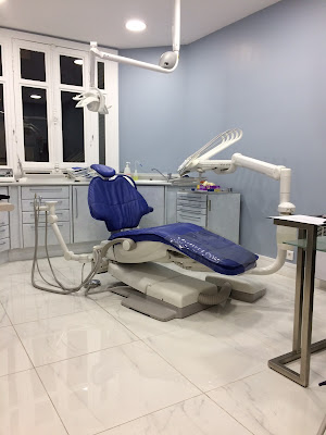 Docteur Yoan ELBAZ implantologie-orthodontie-esthétique à Paris