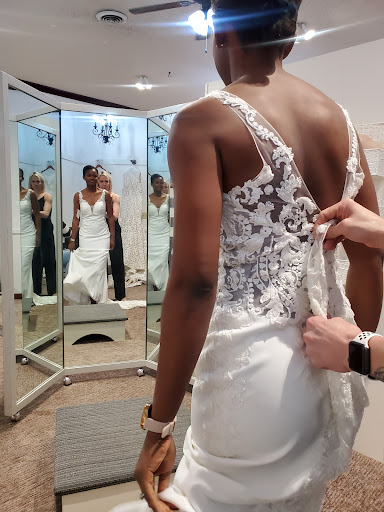 Bridal Shop «Alan Evans Bridal», reviews and photos, 512 Center Ave, Moorhead, MN 56560, USA