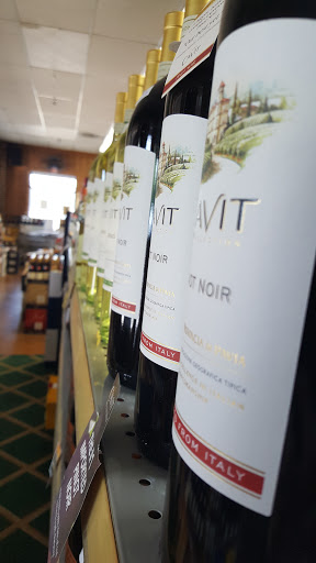 Liquor Store «Classic Spirits Liquors», reviews and photos, 12588 Gray Rd, Carmel, IN 46033, USA