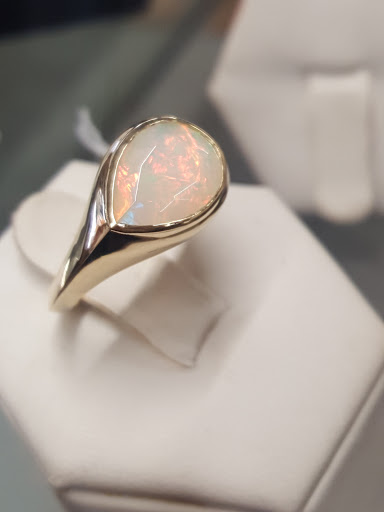 Jewelry Designer «MGM Jewelry & Loans, Inc.», reviews and photos, 6749 Wofford Blvd, Wofford Heights, CA 93285, USA