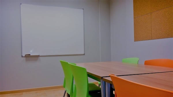 Funny English Academy