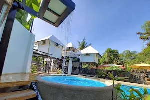 Tadhana Private Resort image