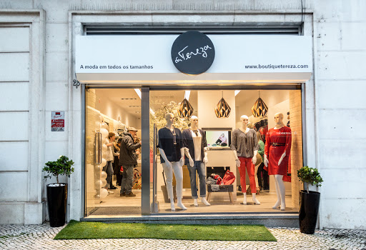 Stores to buy women's plus size bras Lisbon