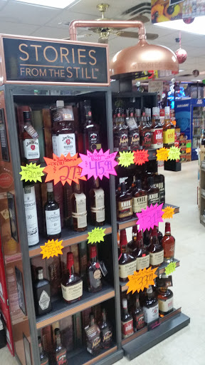 Liquor Store «Tiverton Liquor Store», reviews and photos, 65 Main Rd, Tiverton, RI 02878, USA