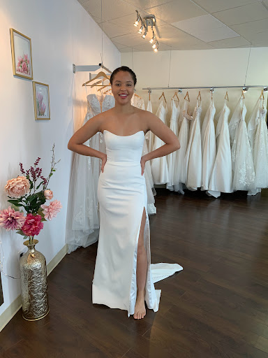 Bridal Shop «Flares bridal + formal», reviews and photos, 1700 N Broadway #100, Walnut Creek, CA 94596, USA
