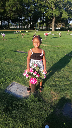 Cemetery «Memorial Park Funeral Home & Cemetery», reviews and photos, 5668 Poplar Ave, Memphis, TN 38119, USA