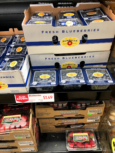 Supermarket «ALDI», reviews and photos, 799 Summit St, Elgin, IL 60120, USA