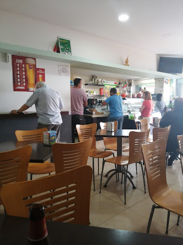 Avaliações doCafe Bom Pastor, Lda. - Prato do dia em Valongo - Cafeteria