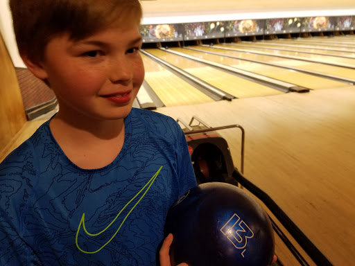 Bowling Alley «Cordova Lanes Bowling Center», reviews and photos, 2111 Airport Blvd, Pensacola, FL 32504, USA