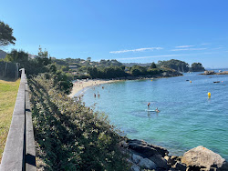 Praia de Pintens'in fotoğrafı geniş bir kıyı şeridi ile birlikte