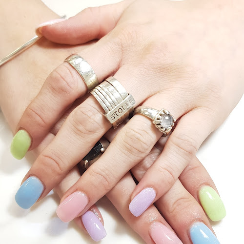 Nails and Beauty by Irish - Beauty salon