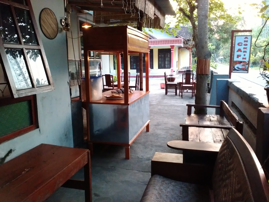 Cafe Angkringan