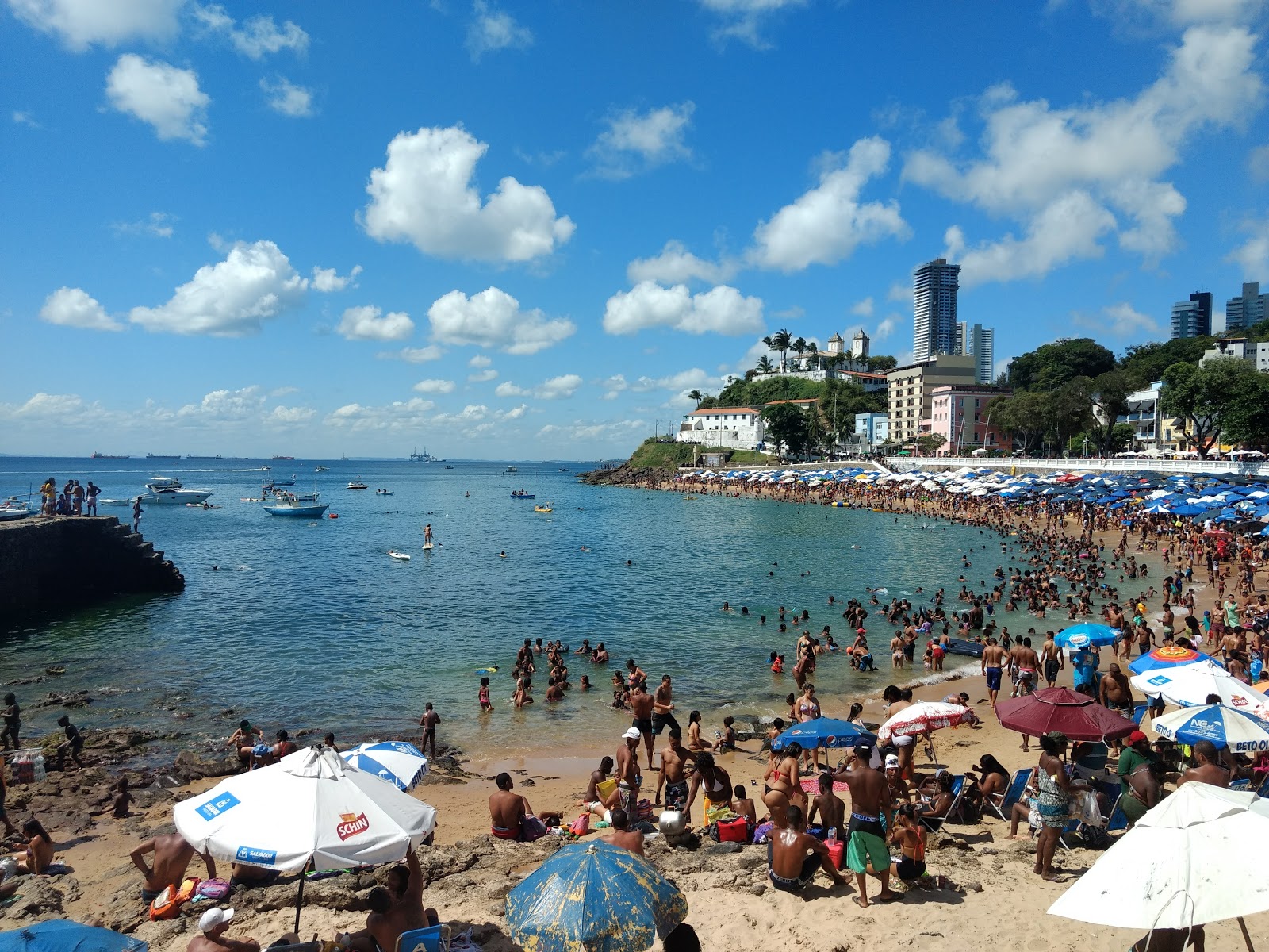 Photo de Porto da Barra Beach zone des équipements