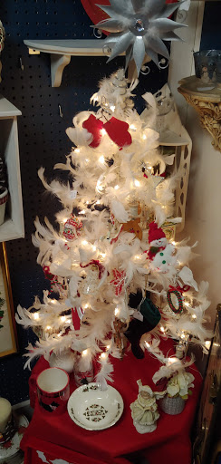 Gift Shop «Heart of Iowa Market Place», reviews and photos, 211 5th St, West Des Moines, IA 50265, USA