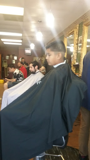 Barber Shop «Clippers Barber Shop», reviews and photos, 9355 Bandera Rd, San Antonio, TX 78250, USA