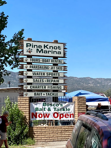 Dock Club-Pine Knot Landing